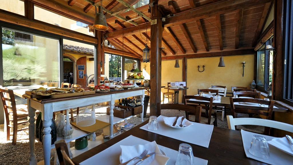 Podere Il Poggiolo Понтассьеве Экстерьер фото
